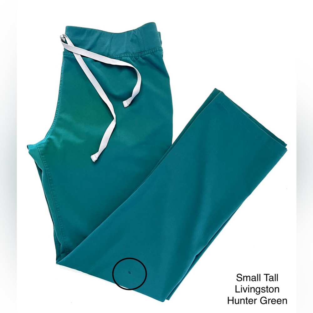 Figs Livingston, Size Small Tall, Hunter Green